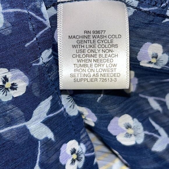 Liz Claiborne Blouse Sheer‎ Tie Neck Size M Blue Floral Ruffle LS GirlCore - Picture 7 of 7